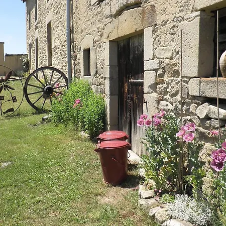 Alavala Lavalette Saint-Priest-des-Champs
